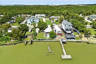 2938 Bay Oaks Harbor Dr, Baytown, TX 77523 - Photo 26