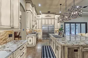 8794 Grand Lake Estates Dr, Montgomery, TX 77316 - Photo 8