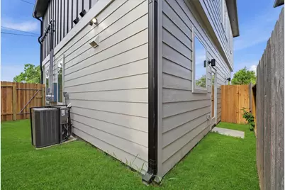 3708 Glenrose Street #AB, Houston, TX 77051 - Photo 30