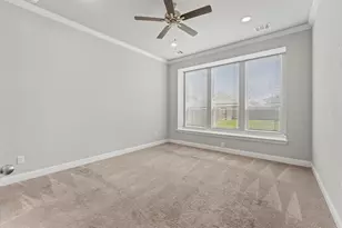 12402 Oakleaf Bend Dr, Humble, TX 77346 - Photo 16