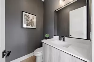 4428 B Providence St, Houston, TX 77020 - Photo 34