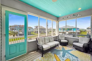 878 Surf Rd, Crystal Beach, TX 77650 - Photo 20