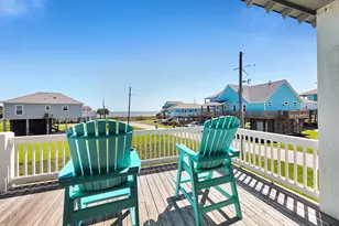 878 Surf Rd, Crystal Beach, TX 77650 - Photo 8