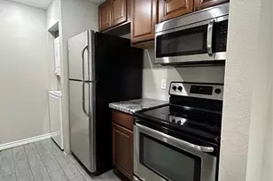 3300 Pebblebrook Dr, Seabrook, TX 77586 - Photo 6