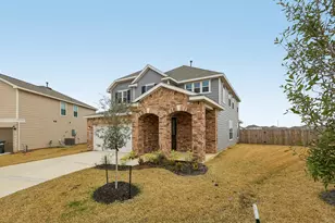 5619 Sanderling Cir, Hitchcock, TX 77563 - Photo 2