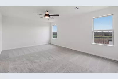 5619 Sanderling Circle, Hitchcock, TX 77563 - Photo 18