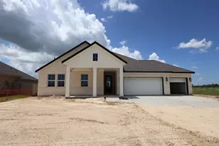 12318 Old Fashion Cir, Mont Belvieu, TX 77535 - Photo 2