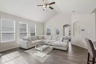 8219 Quiet Prairie Trail, Houston, TX 77049 - Photo 10