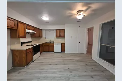 8522 Fawn Terrace Drive, Houston, TX 77071 - Photo 10