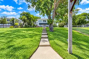 3111 Fondren St, La Porte, TX 77571 - Photo 2