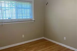 3226 Brookston St, Houston, TX 77045 - Photo 14