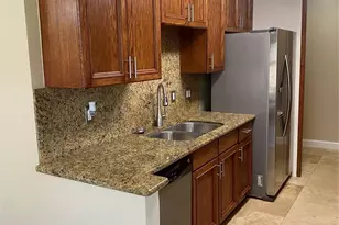 3226 Brookston St, Houston, TX 77045 - Photo 8