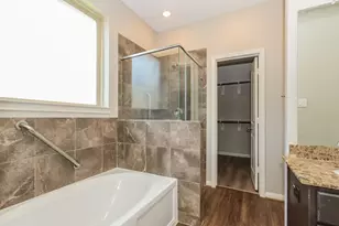 320 Terra Vis Cir, Montgomery, TX 77356 - Photo 10