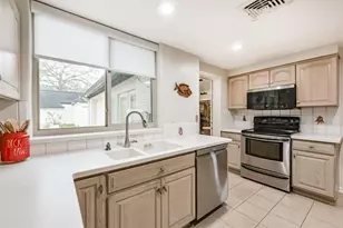 3540 Miramar Dr, La Porte, TX 77571 - Photo 24