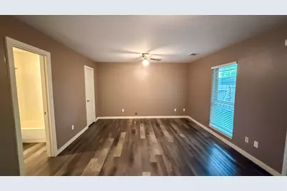 2605 Calumet Street #16, Houston, TX 77004 - Photo 10