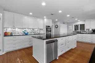 4231 Jolly Roger Rd, Jamaica Beach, TX 77554 - Photo 18