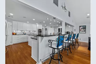 4231 Jolly Roger Road, Jamaica Beach, TX 77554 - Photo 12