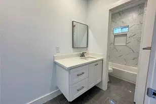 1919 Fulton St, Houston, TX 77009 - Photo 14
