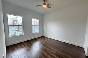 1919 Fulton St, Houston, TX 77009 - Photo 16