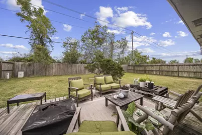 2523 Heritage Colony Drive, Webster, TX 77598 - Photo 16