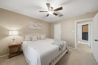 3234 Pleasant Cove Court, Houston, TX 77059 - Photo 36