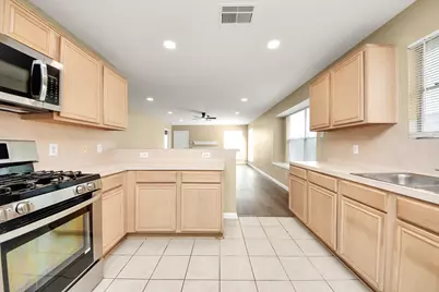 1928 Woodland Hills Drive, Missouri City, TX 77489 - Photo 18