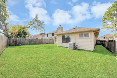 1928 Woodland Hills Drive, Missouri City, TX 77489 - Photo 10