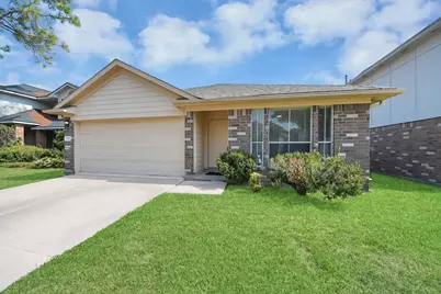 1928 Woodland Hills Drive, Missouri City, TX 77489 - Photo 4