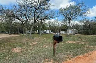 394 Kellar Rd, Smithville, TX 78957 - Photo 2