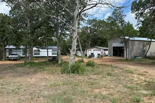 394 Kellar Rd, Smithville, TX 78957 - Photo 4