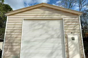 394 Kellar Rd, Smithville, TX 78957 - Photo 18