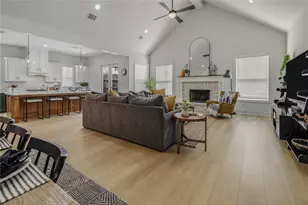 1920 Cottonwood Terrace Ct, College Station, TX 77845 - Photo 4