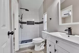 677 Co Rd 4281, Dayton, TX 77535 - Photo 24
