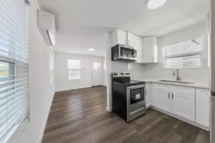 708 38th St, Galveston, TX 77550 - Photo 6