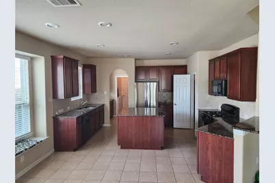 8930 Silent Hills Lane, Richmond, TX 77407 - Photo 18