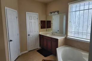 8930 Silent Hills Ln, Richmond, TX 77407 - Photo 8