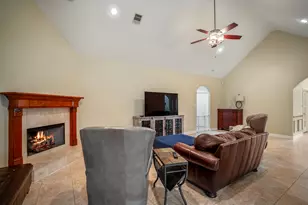 499 Royal Navigator Rd, Montgomery, TX 77316 - Photo 14