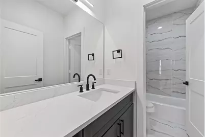 965 Highland Light Lane, Houston, TX 77091 - Photo 12