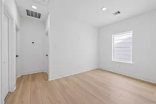 965 Highland Lgt Ln, Houston, TX 77091 - Photo 10