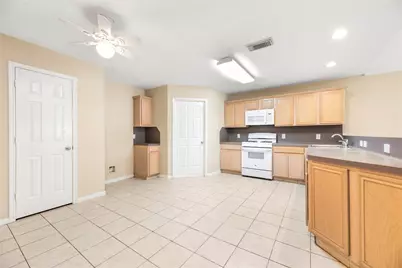6611 Stonefort Court, Katy, TX 77449 - Photo 6