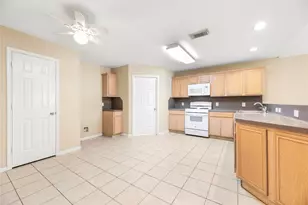 6611 Stonefort Ct, Katy, TX 77449 - Photo 6