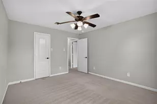 7611 Dragon Pearls Ln, Conroe, TX 77304 - Photo 16