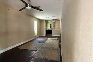 2912 Gregg St, Houston, TX 77026 - Photo 2