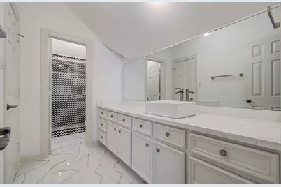 13514 Broadmeadow Lane, Houston, TX 77077 - Photo 46
