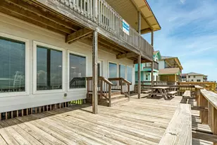 2402 Bluewater Hwy, Surfside Beach, TX 77541 - Photo 2