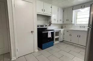 1004 Oak Dr, Huntsville, TX 77320 - Photo 6