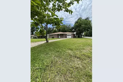 1004 Oak Drive, Huntsville, TX 77320 - Photo 2