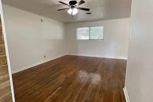 1004 Oak Dr, Huntsville, TX 77320 - Photo 8