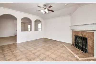 12818 Schiller Park Lane, Houston, TX 77014 - Photo 10