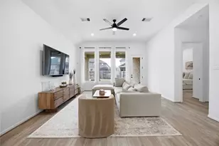 1301 Knollbridge Pt Ln, Pinehurst, TX 77362 - Photo 12